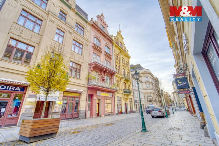 Pronájem obchodního prostoru, Plzeň - Vnitřní Město, Bedřicha Smetany, 116 m2