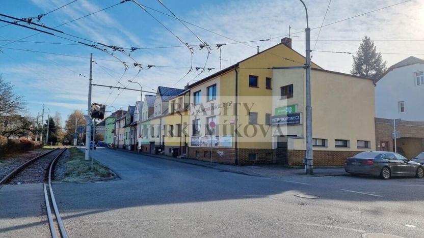 Pronájem obchodního prostoru, České Budějovice - České Budějovice 7, Strádova, 22 m2