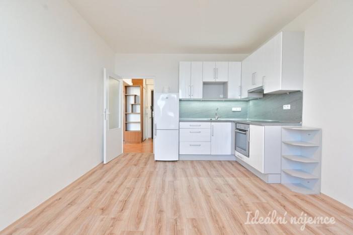 Pronájem bytu 2+kk, Brno, Valtická, 44 m2