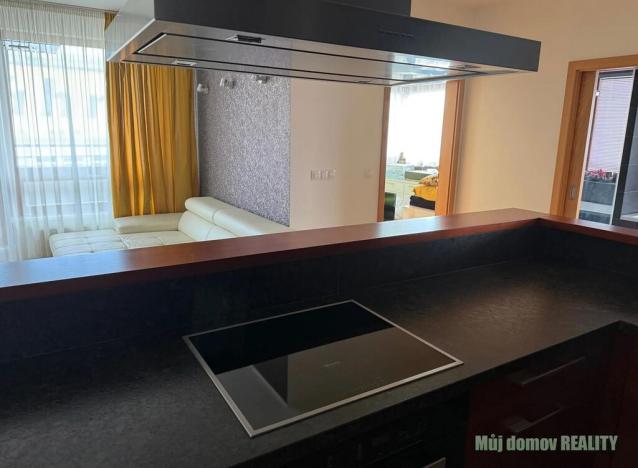 Pronájem bytu 3+kk, Praha - Vysočany, Ocelářská, 80 m2