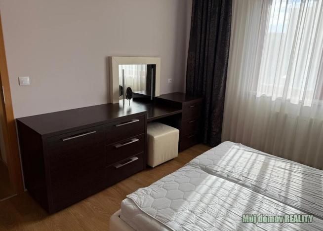 Pronájem bytu 3+kk, Praha - Vysočany, Ocelářská, 80 m2