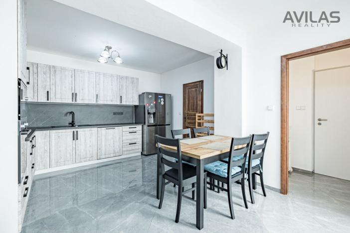 Prodej komerční nemovitosti, Benešov, Masarykovo náměstí, 256 m2