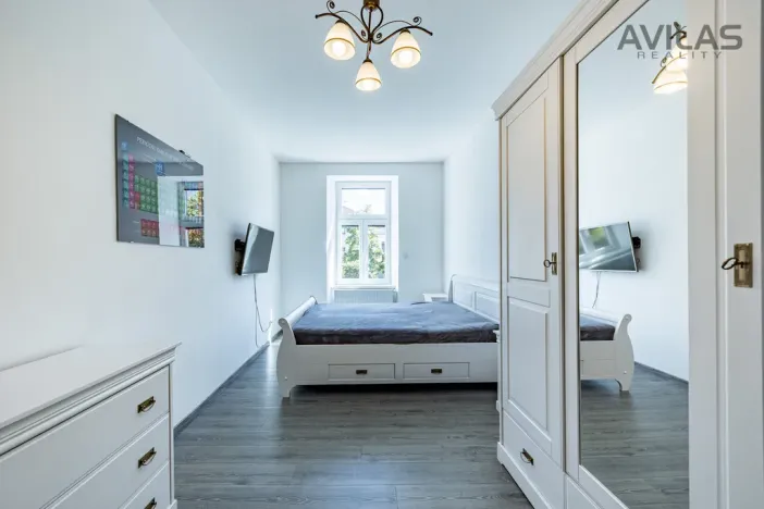 Prodej komerční nemovitosti, Benešov, Masarykovo náměstí, 256 m2