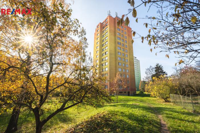 Prodej bytu 2+1, Praha - Kamýk, Zárubova, 54 m2