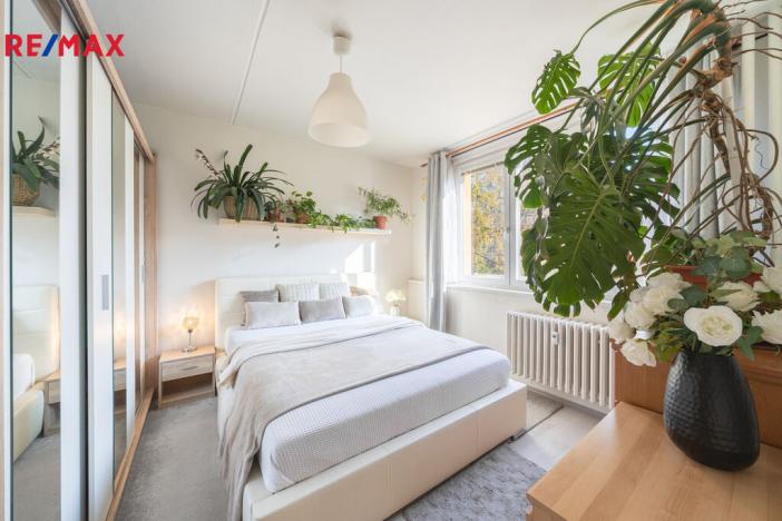 Prodej bytu 2+1, Praha - Kamýk, Zárubova, 54 m2