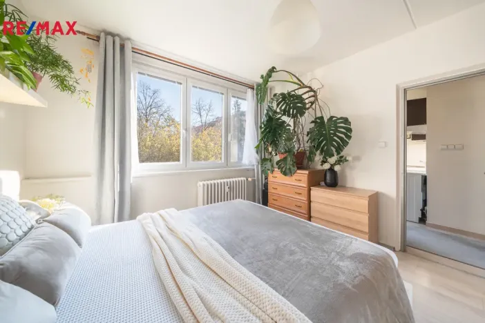 Prodej bytu 2+1, Praha - Kamýk, Zárubova, 54 m2