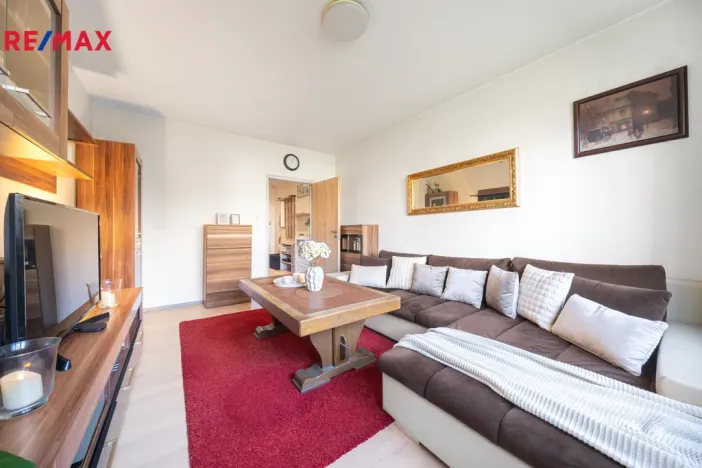 Prodej bytu 2+1, Praha - Kamýk, Zárubova, 54 m2