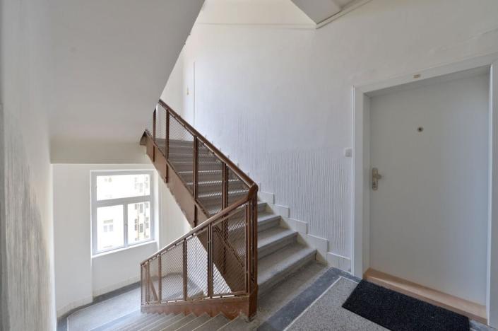 Pronájem bytu 2+kk, Praha - Vinohrady, Lucemburská, 50 m2