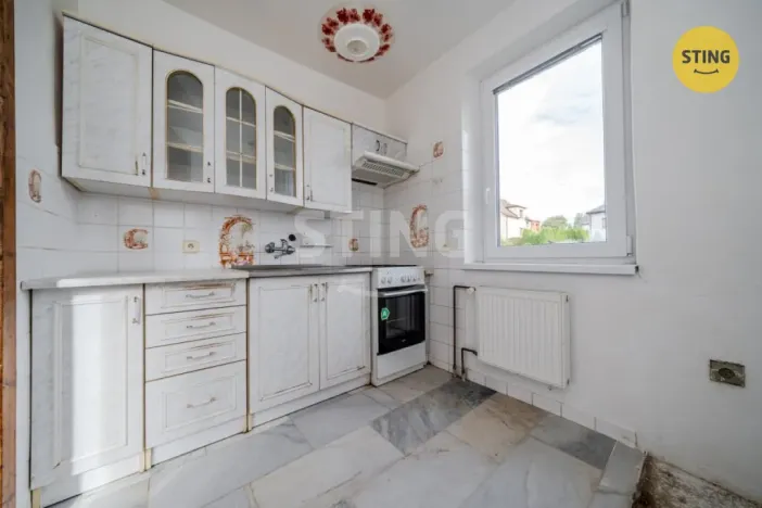 Prodej bytu 4+1, Dolní Lhota, K nádraží, 120 m2
