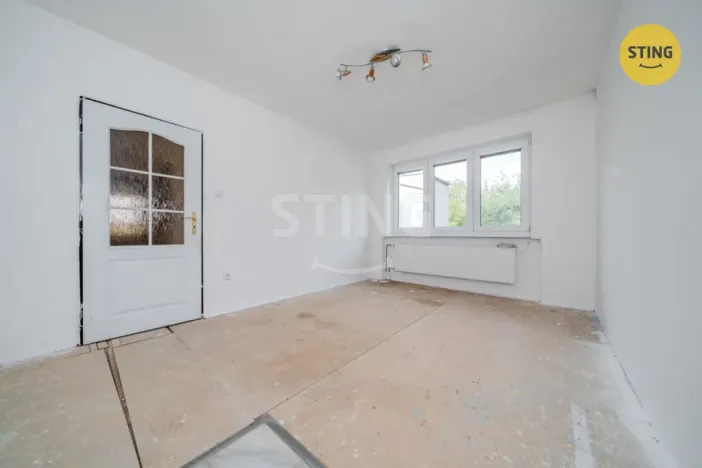 Prodej bytu 4+1, Dolní Lhota, K nádraží, 120 m2