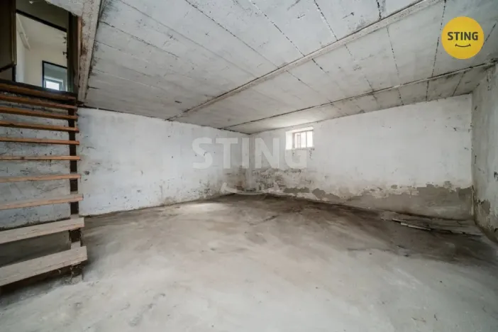 Prodej bytu 2+1, Dolní Lhota, K nádraží, 90 m2