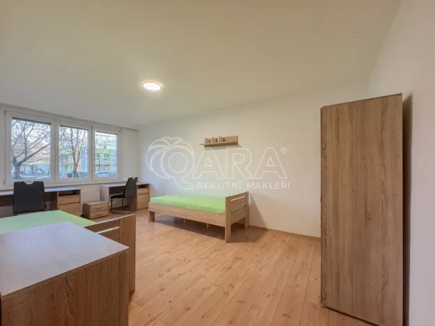 Pronájem pokoje, České Budějovice - České Budějovice 2, J. Opletala, 65 m2