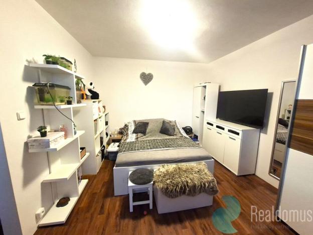 Pronájem bytu 1+1, Velešín, Sídliště, 42 m2