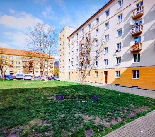 Prodej bytu 1+1, Most, tř. Budovatelů, 38 m2