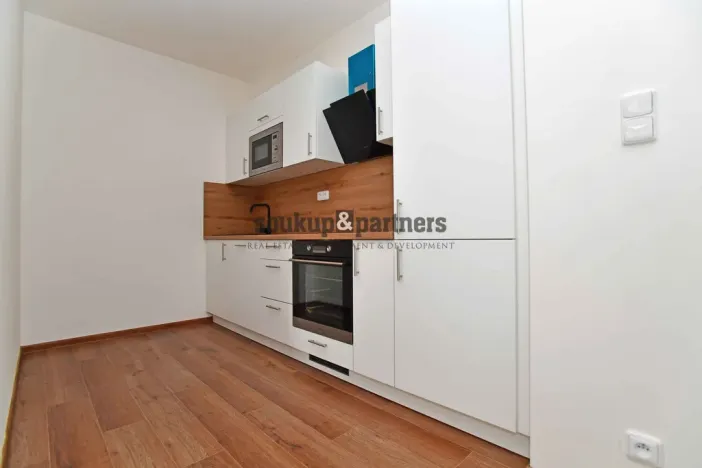 Prodej bytu 2+kk, Praha - Třebonice, Thomasova, 50 m2