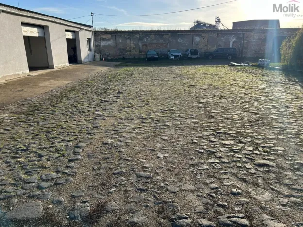 Pronájem skladu, Libčeves, U Rybníka, 250 m2
