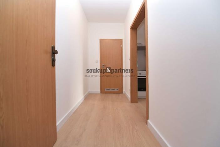 Pronájem bytu 1+kk, Praha - Kamýk, U Kamýku, 31 m2