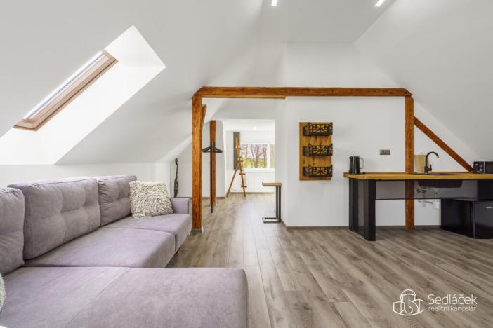 Prodej vícegeneračního domu, Krajková, 250 m2