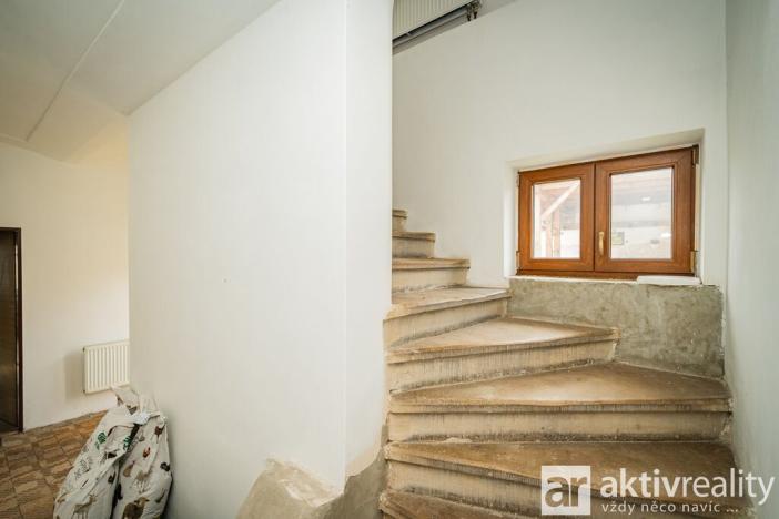 Prodej zemědělské usedlosti, Kokořín - Březinka, 283 m2