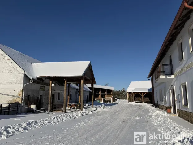 Prodej zemědělské usedlosti, Kokořín - Březinka, 283 m2