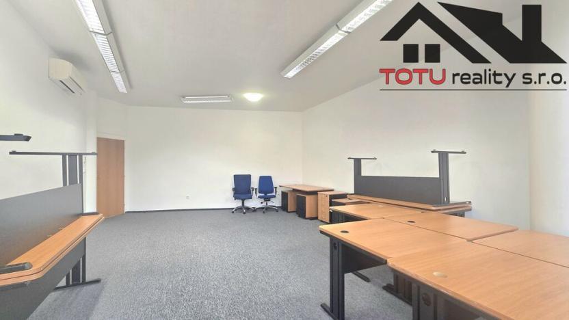 Pronájem kanceláře, Chrudim, Palackého třída, 38 m2