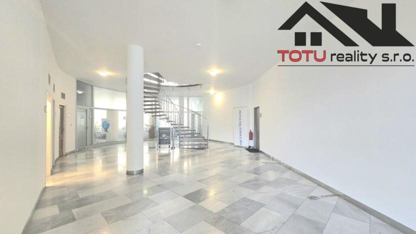 Pronájem kanceláře, Chrudim, Palackého třída, 38 m2