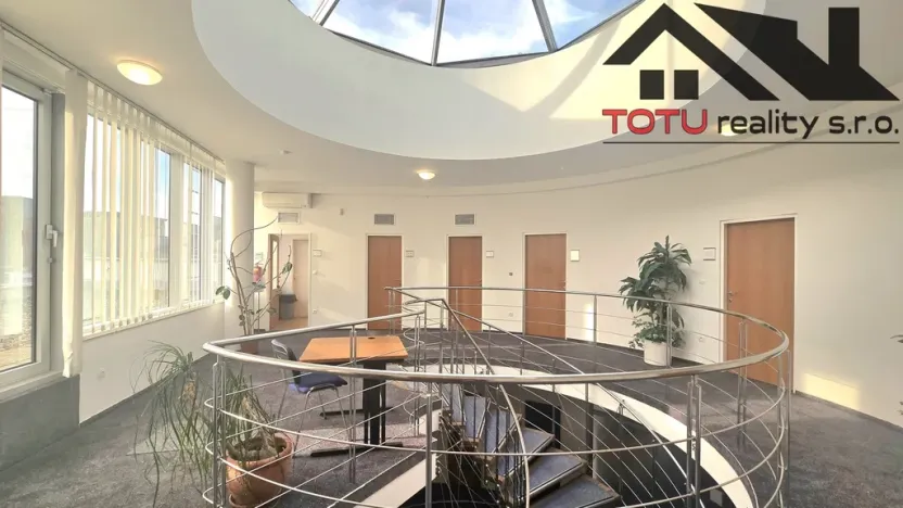 Pronájem kanceláře, Chrudim, Palackého třída, 38 m2