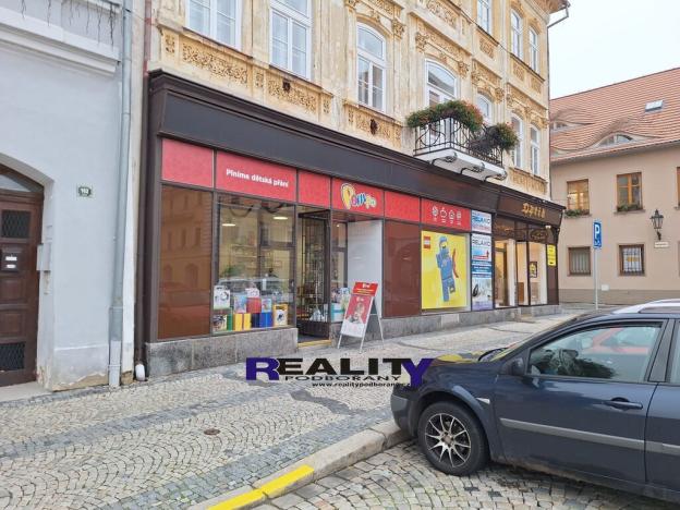 Pronájem obchodního prostoru, Žatec, náměstí Svobody, 140 m2