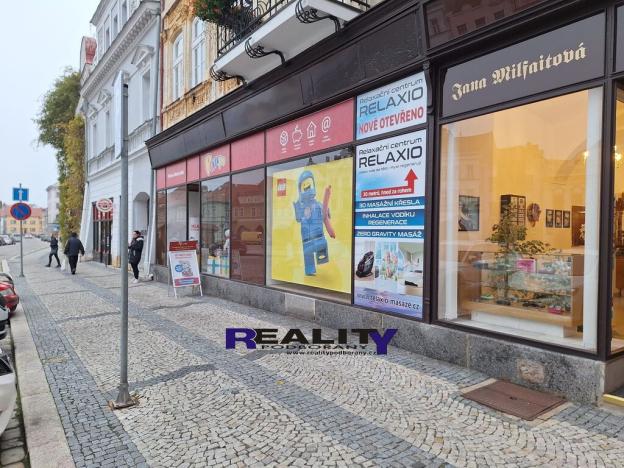 Pronájem obchodního prostoru, Žatec, náměstí Svobody, 140 m2