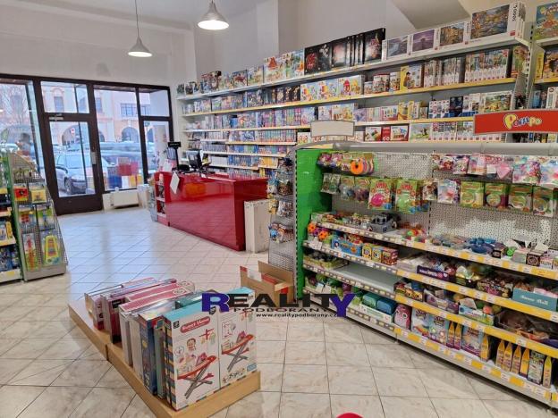 Pronájem obchodního prostoru, Žatec, náměstí Svobody, 140 m2