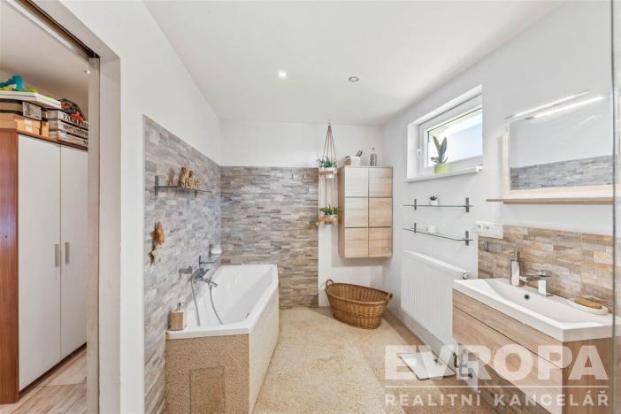 Prodej rodinného domu, Čermná nad Orlicí - Malá Čermná, 126 m2