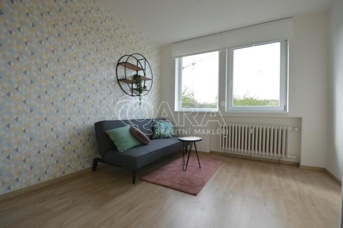 Pronájem bytu 1+1, Praha - Jinonice, Peroutkova, 32 m2