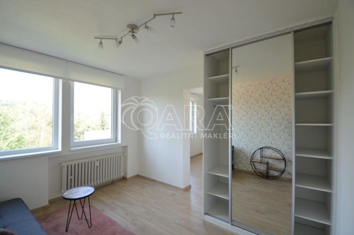 Pronájem bytu 1+1, Praha - Jinonice, Peroutkova, 32 m2