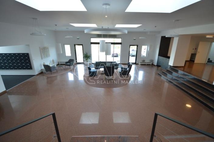 Pronájem bytu 1+1, Praha - Jinonice, Peroutkova, 32 m2