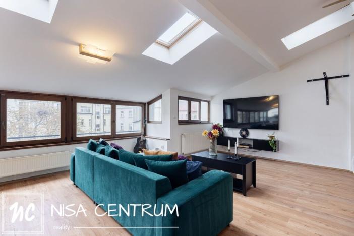 Prodej bytu 6+kk a větší, Praha - Vinohrady, Vozová, 260 m2