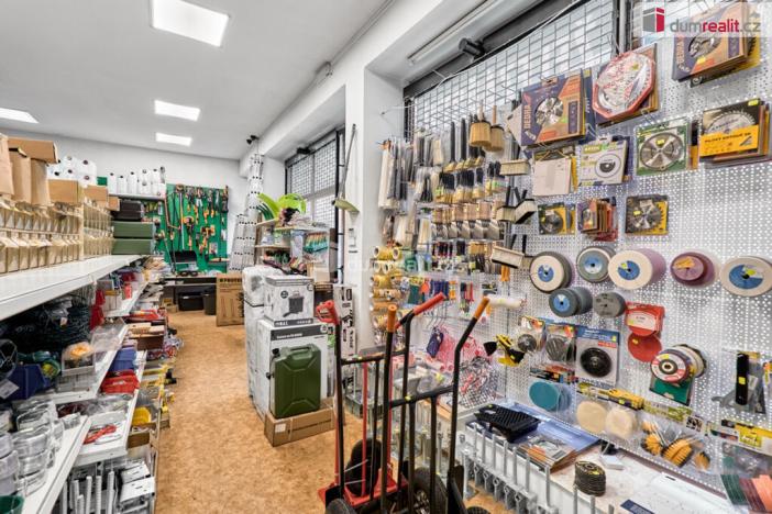 Prodej obchodního prostoru, Česká Lípa, Bulharská, 176 m2