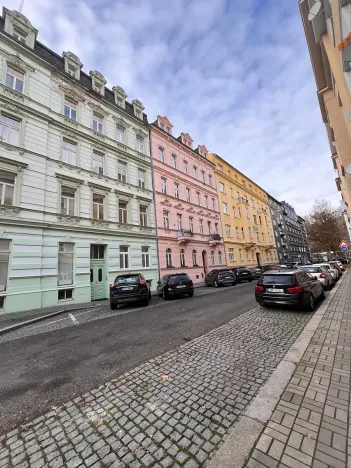 Prodej bytu 1+1, Karlovy Vary, Foersterova, 32 m2