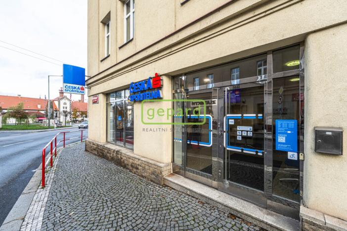 Pronájem obchodního prostoru, Praha - Zbraslav, Zbraslavské náměstí, 147 m2