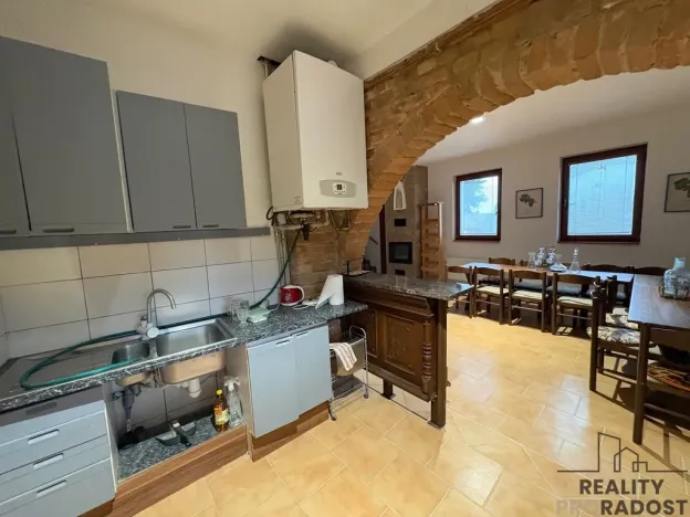 Prodej rodinného domu, Zaječí, Zahradní, 240 m2