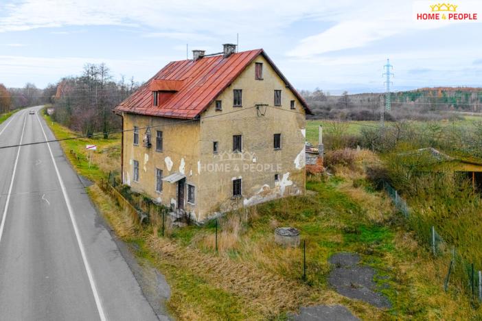 Prodej rodinného domu, Hory, 300 m2