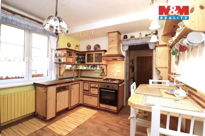 Prodej bytu 2+1, Loket, Nádražní, 45 m2