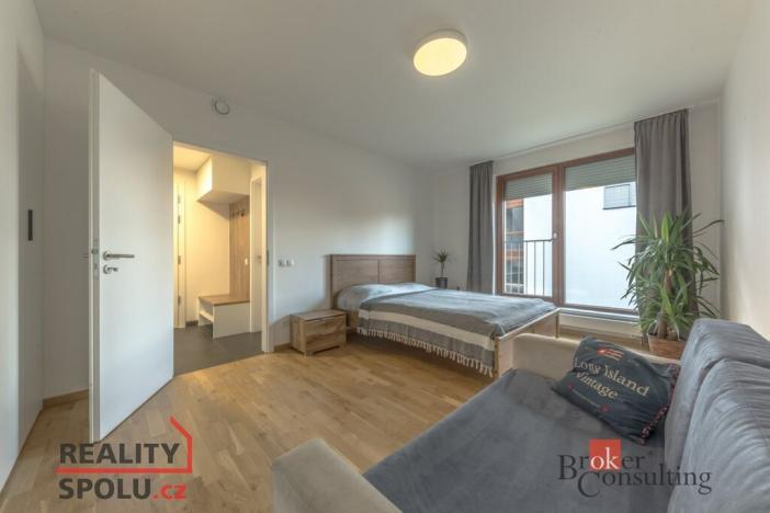 Prodej bytu 2+kk, Praha - Dolní Chabry, Ústecká, 58 m2
