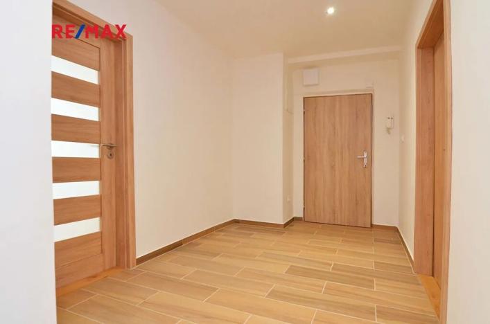 Pronájem bytu 3+1, Praha - Žižkov, Biskupcova, 78 m2