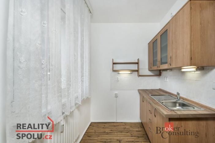 Pronájem bytu 1+1, Jablonec nad Nisou, Jizerská, 40 m2