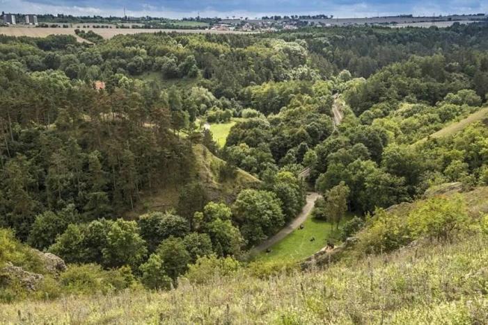 Prodej bytu 1+kk, Praha - Hlubočepy, Ondrákové, 33 m2