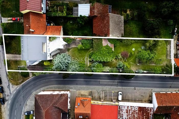 Prodej ordinace, Křižanov, Benešovo náměstí, 530 m2