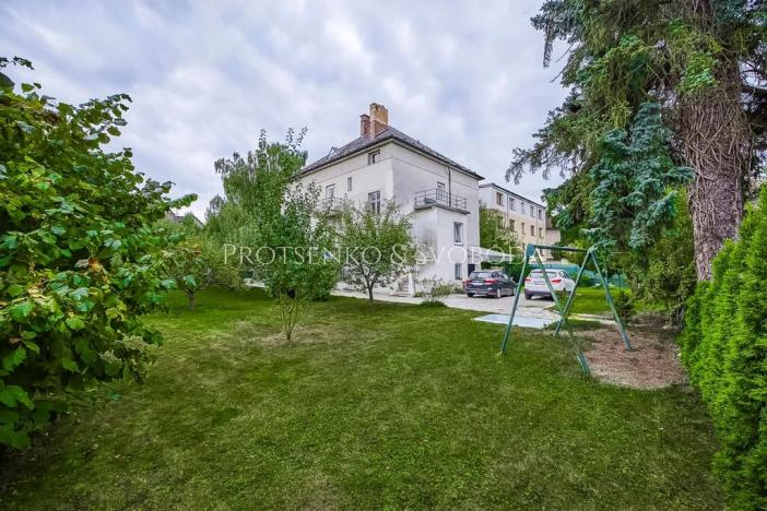 Prodej vily, České Budějovice, Lidická tř., 652 m2