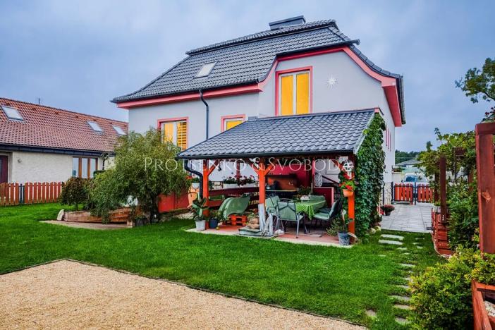 Prodej obchodního prostoru, Suchdol nad Lužnicí, Pražská, 180 m2