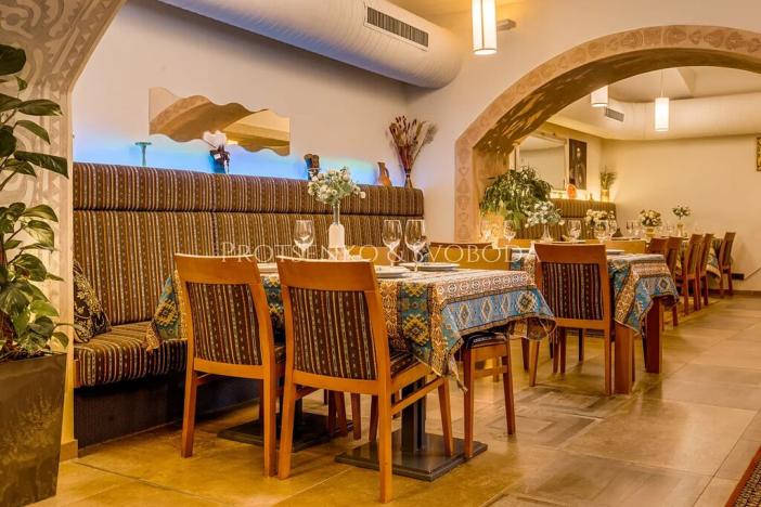 Prodej obchodního prostoru, Praha - Nové Město, Legerova, 230 m2