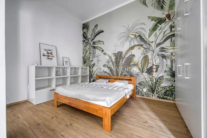 Prodej bytu 2+kk, Praha - Karlín, Prvního pluku, 73 m2